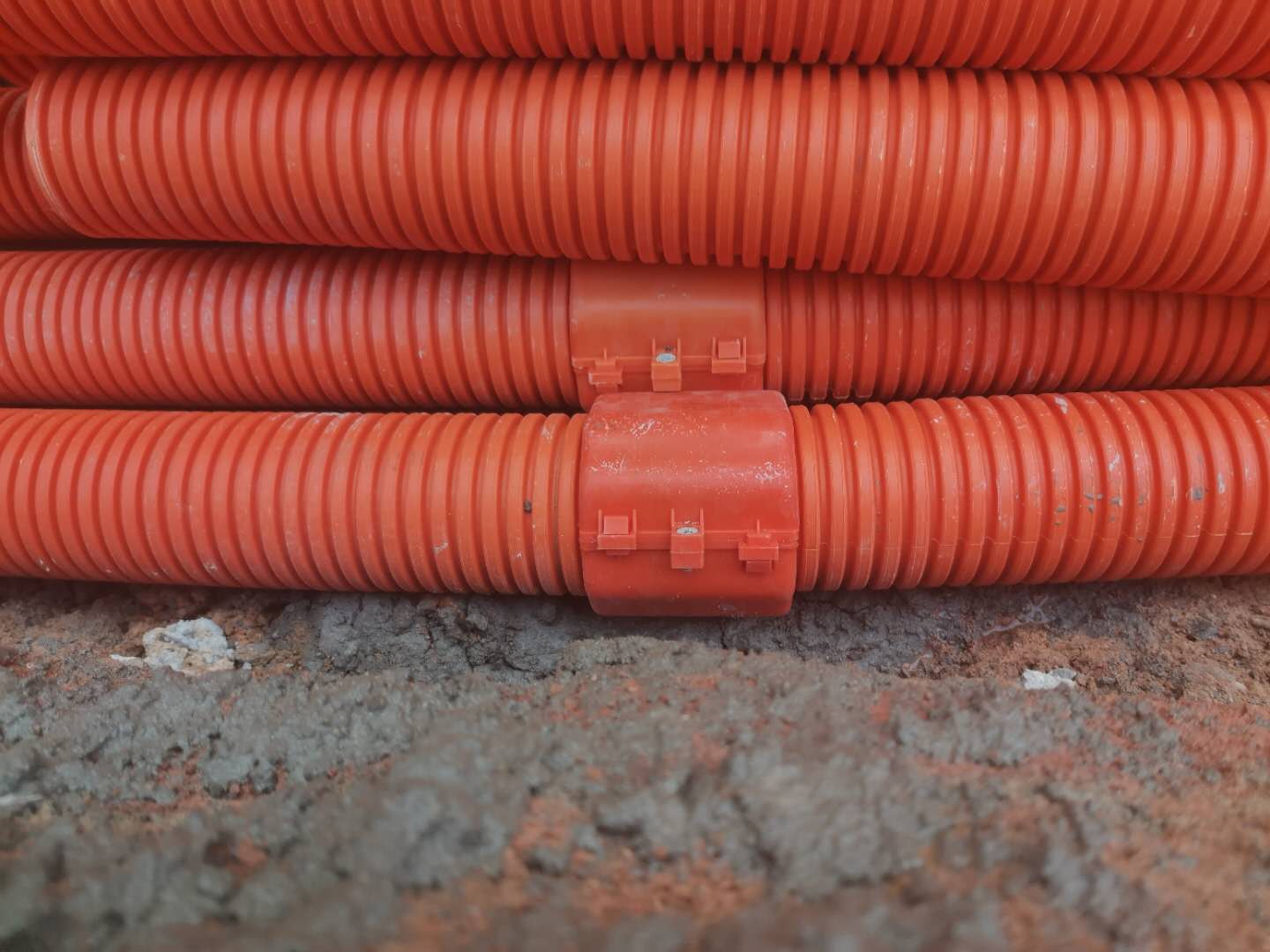 單壁波紋電力管